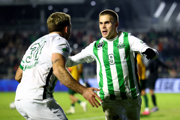 西之前的情 西之前的情